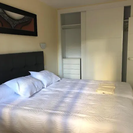 Moderno Apartamento En Primera Linea Paseo Maritimo Fuengirola Esterno foto