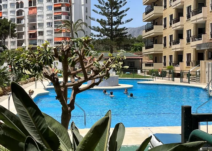 Moderno Apartamento En Primera Linea Paseo Maritimo Fuengirola