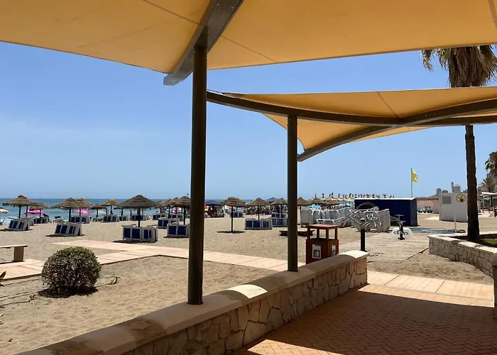 Primera linea Paseo Maritimo Fuengirola . Ronda 4